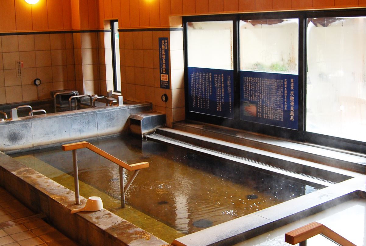 ワンランク上の落ち着きを…「溝口温泉　喜楽里」